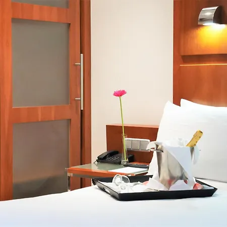 Port Azafata Valencia 4*