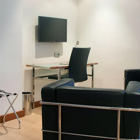 Port Azafata Valencia Szálloda Manises