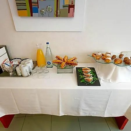 Hotel Port Azafata Valencia 4*