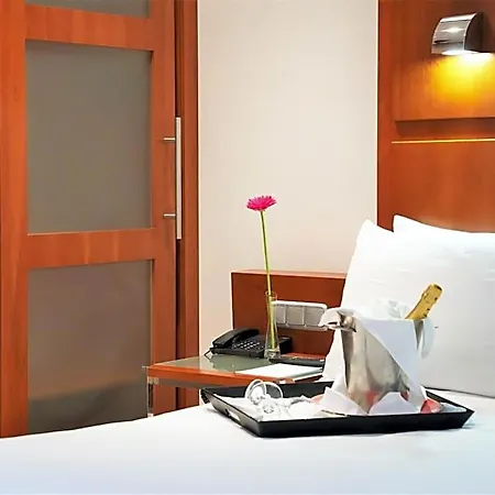 Hotel Port Azafata Valencia