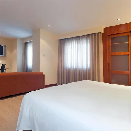 Hotel Port Azafata Valencia 4*