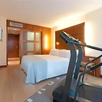 Port Azafata Valencia Otel Manises