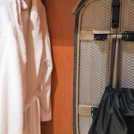 Port Azafata Valencia Hotel 4*