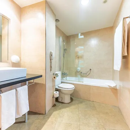 Port Azafata Valencia 4* Manises