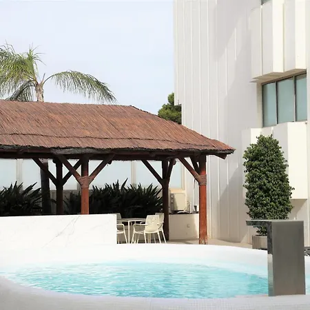 Port Azafata Valencia Hotell 4*
