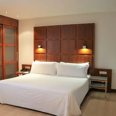 Hotel Port Azafata Valencia 4*