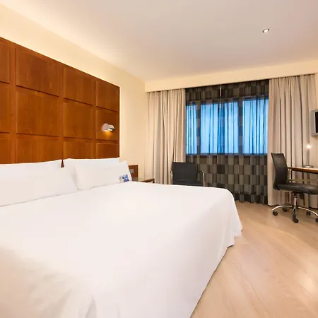 Hotell Port Azafata Valencia 4*