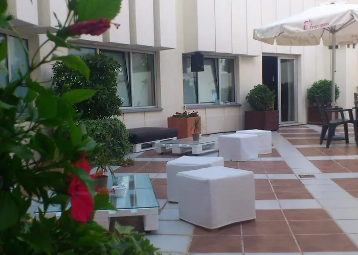 Port Azafata Valencia Hotel